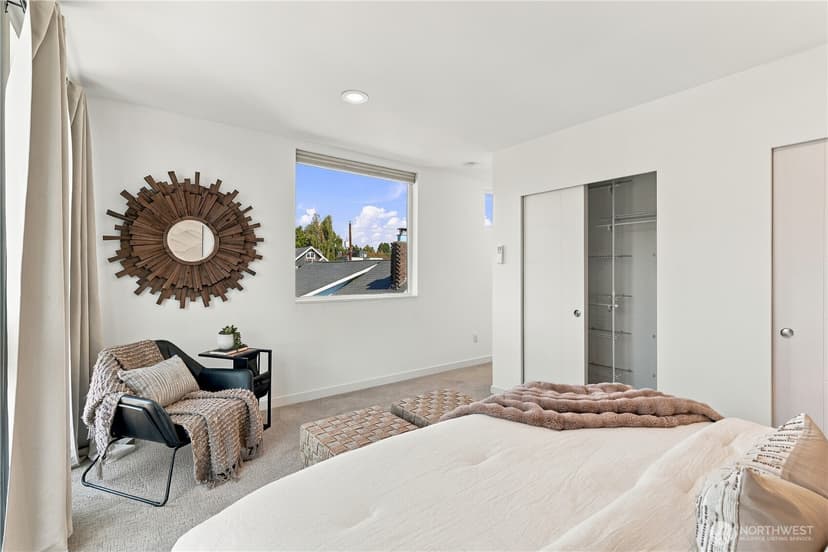 Property photo for 4608 Evanston Avenue N, Seattle photo 18