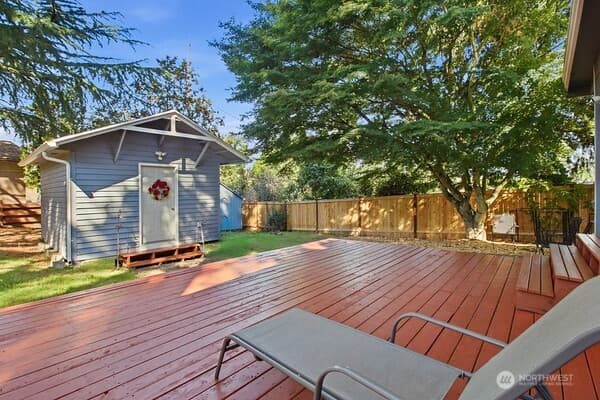 Property photo for 8022 S 112 Street, Seattle photo 10