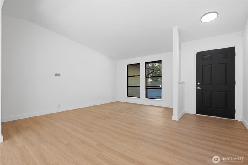 Property photo for 5370 SE Ravenridge Court, Port Orchard photo 6