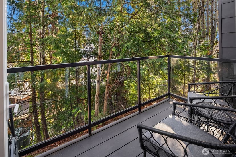 Property photo for 11903 NE 128th Street #109, Kirkland photo 10