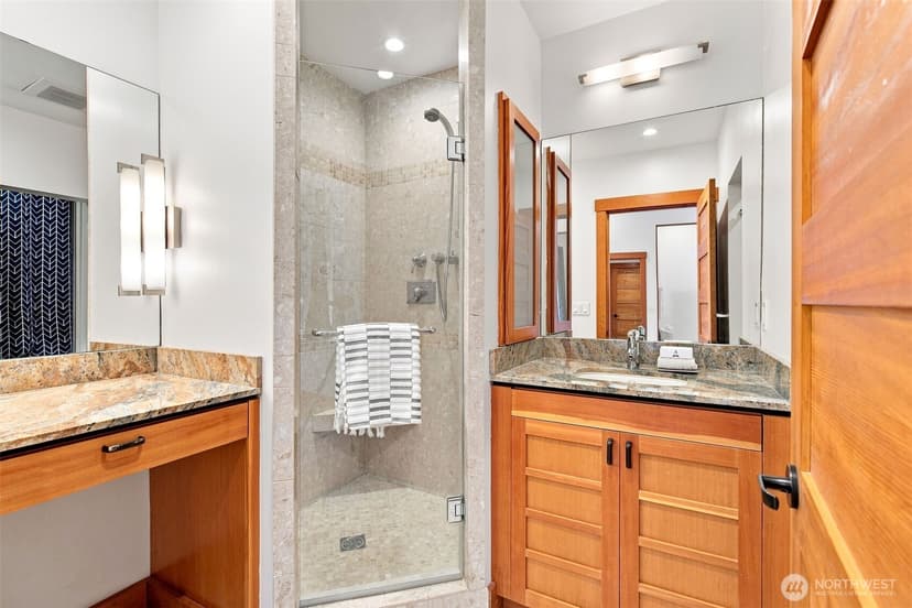 Property photo for 2716 106th Place SE, Beaux Arts photo 22