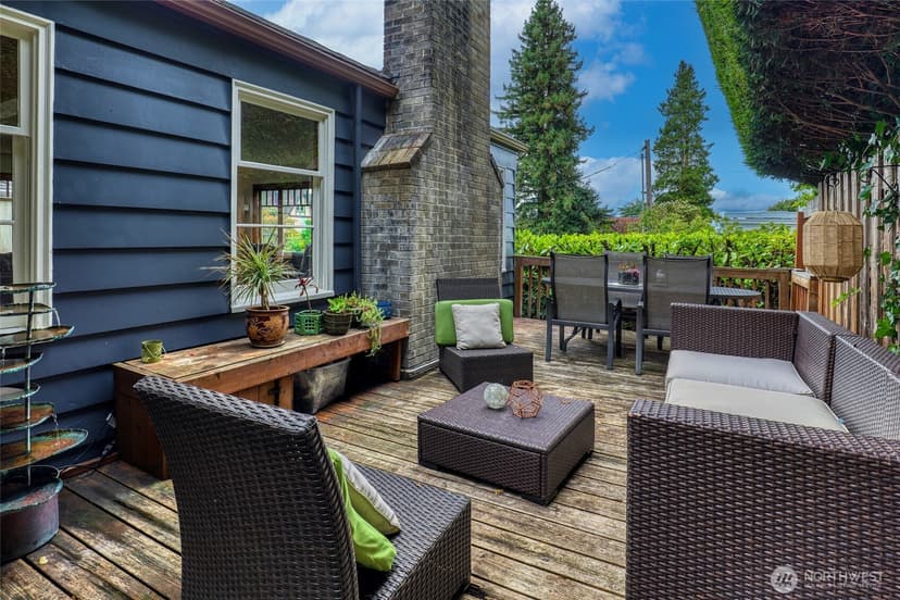 Property photo for 916 Harvard Avenue E, Seattle photo 21