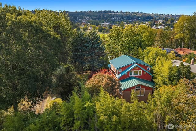 Property photo for 4520 47th Avenue S, Seattle, WA 98118