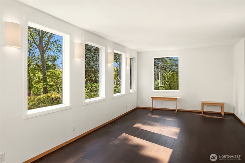Property photo for 4520 47th Avenue S, Seattle photo 10