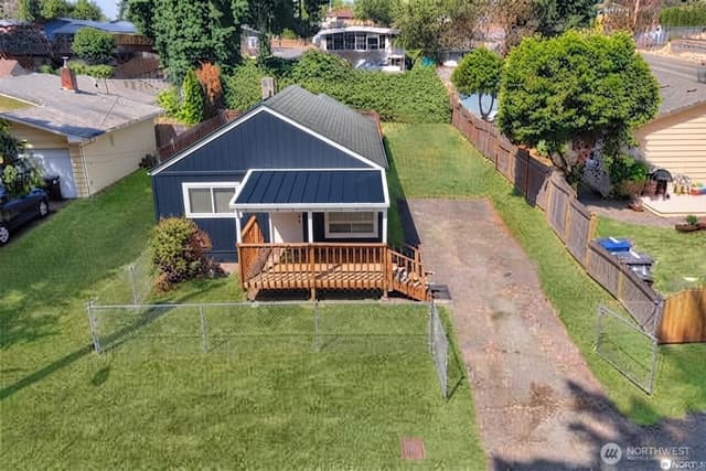 Property photo for 12809 4th Avenue S, Burien photo 3