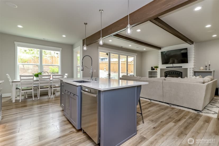 Property photo for 18314 133rd Street E, Bonney Lake photo 7