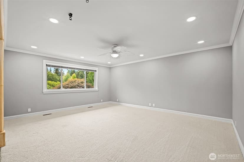 Property photo for 14908 221st Avenue NE, Woodinville photo 8