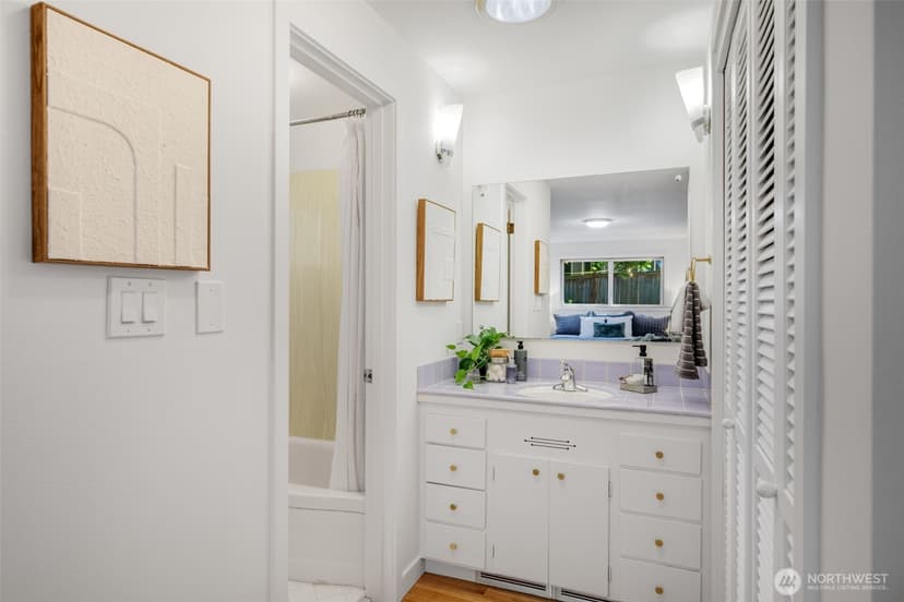 Property photo for 6309 NE 156th Street, Kenmore photo 28