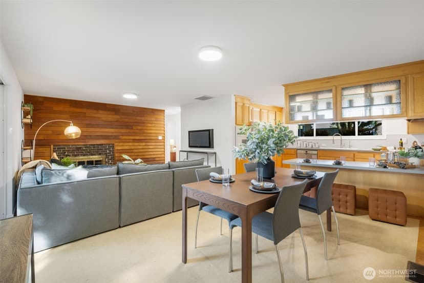 Property photo for 6309 NE 156th Street, Kenmore photo 14