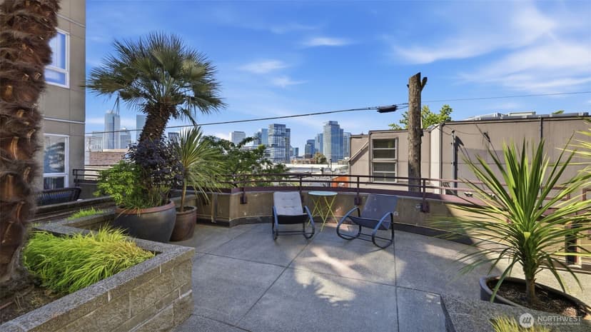 Property photo for 1711 E Olive Way #215, Seattle photo 6