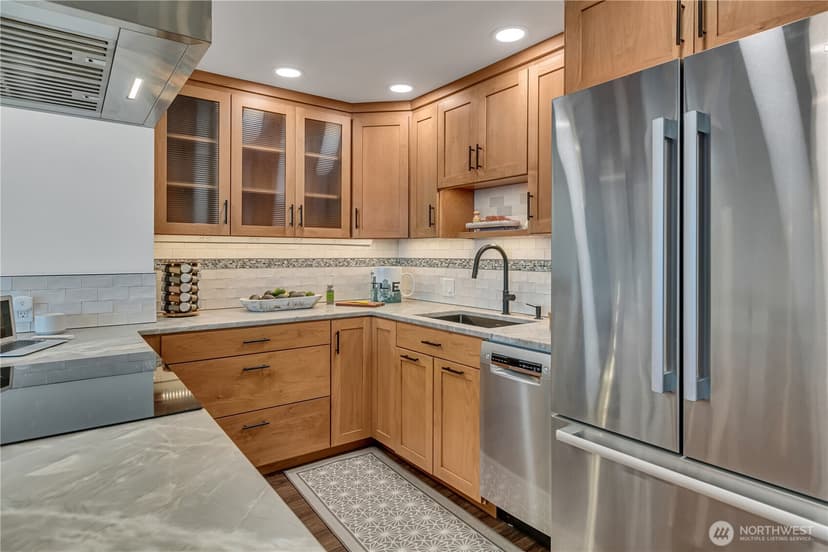 Property photo for 9500 Rainier Avenue S #508, Seattle photo 11