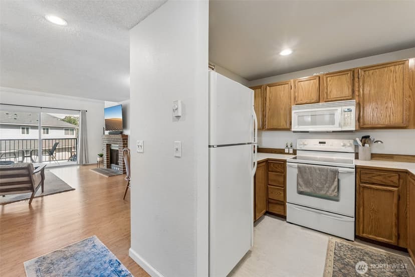Property photo for 24625 45th Place S #20F2, Kent photo 14