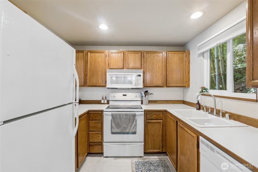 Property photo for 24625 45th Place S #20F2, Kent photo 12