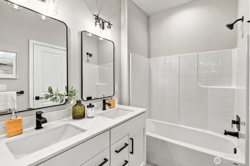 Property photo for 1414 126th Street SE #B, Everett photo 23