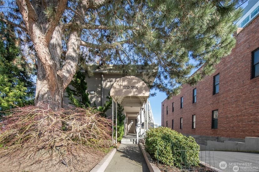 Property photo for 1800 43rd Avenue E #A105, Seattle photo 23