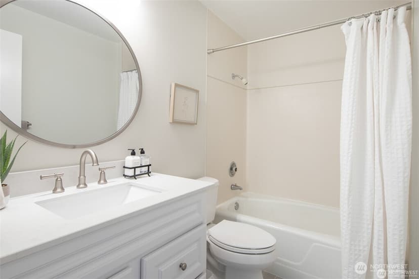Property photo for 1800 43rd Avenue E #A105, Seattle photo 13