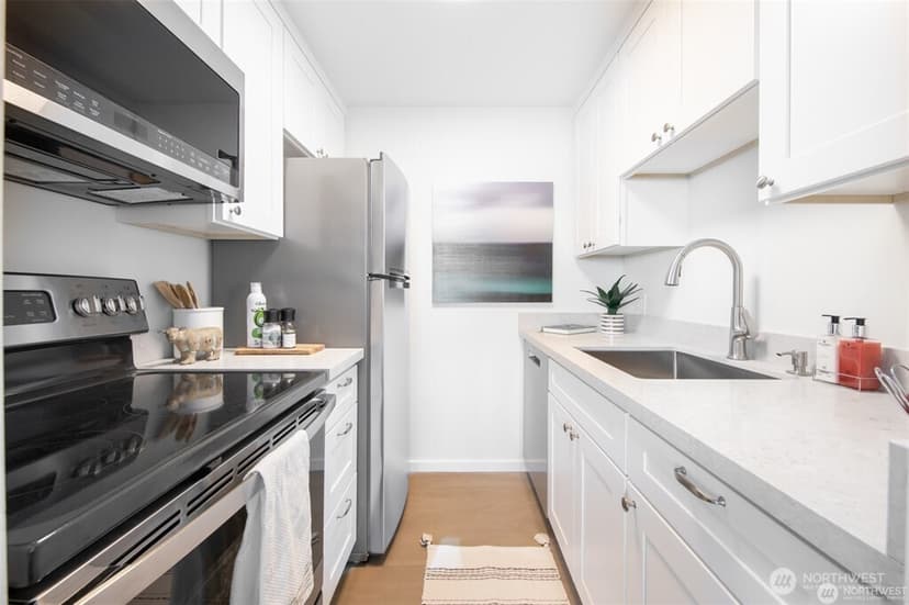 Property photo for 1800 43rd Avenue E #A105, Seattle photo 9