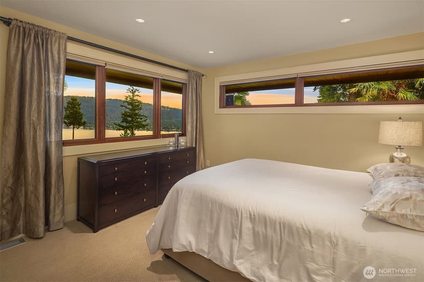 Property photo for 3532 207th Avenue SE, Sammamish photo 28