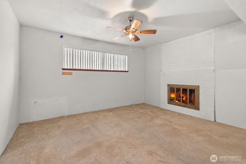 Property photo for 13708 SE 268th Street, Kent photo 14