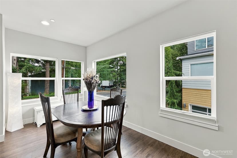 Property photo for 18234 73rd Avenue NE #103, Kenmore photo 8
