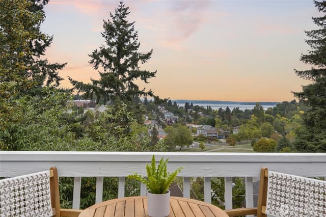 Property photo for 3925 S Americus Street, Seattle photo 2