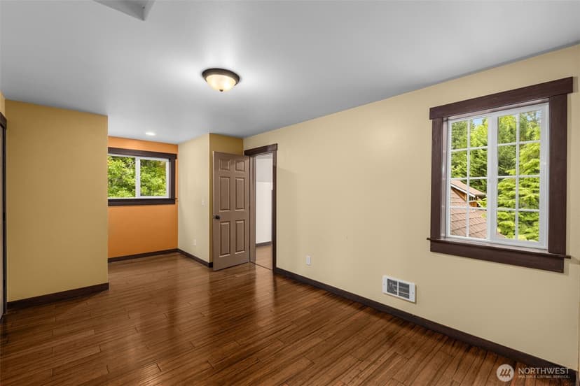 Property photo for 12827 Odell Road NE, Duvall photo 17