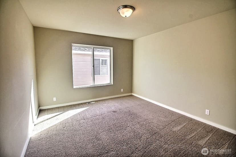 Property photo for 6321 Victoria Avenue SE, Auburn photo 16