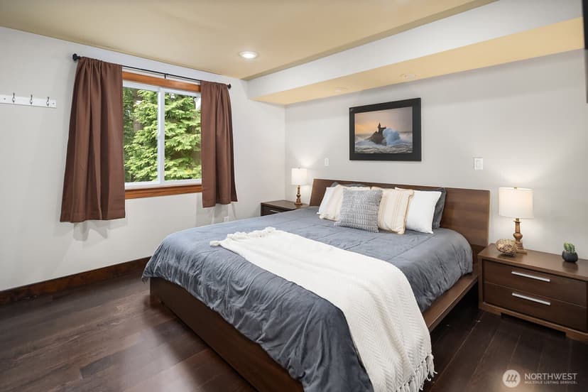 Property photo for 21422 SE 37th Street, Sammamish photo 17