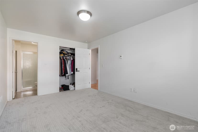Property photo for 10129 Main Street #306, Bellevue photo 17