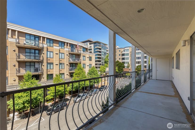 Property photo for 10129 Main Street #306, Bellevue photo 26