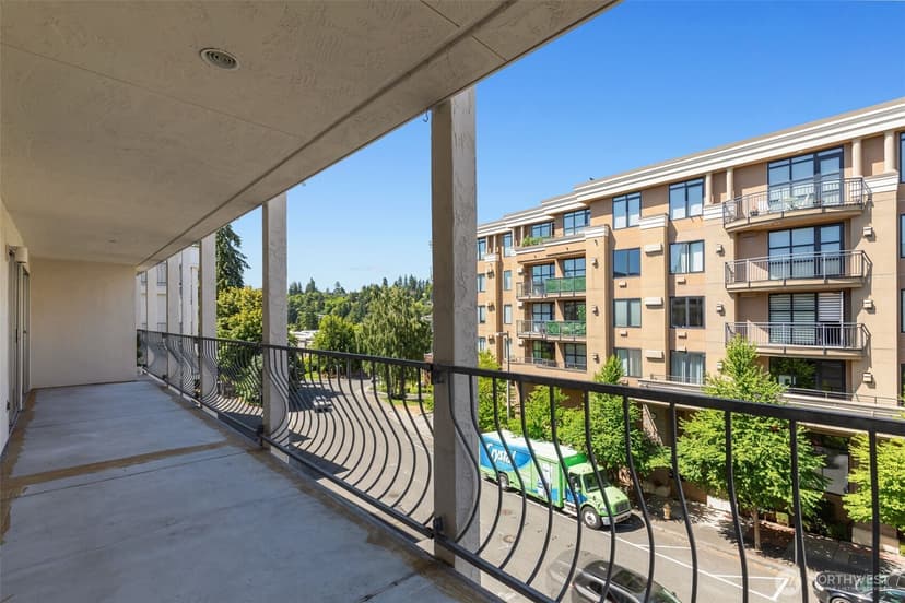 Property photo for 10129 Main Street #306, Bellevue photo 25