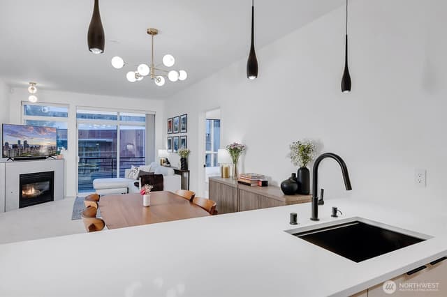 Property photo for 300 110th Avenue NE #314, Bellevue