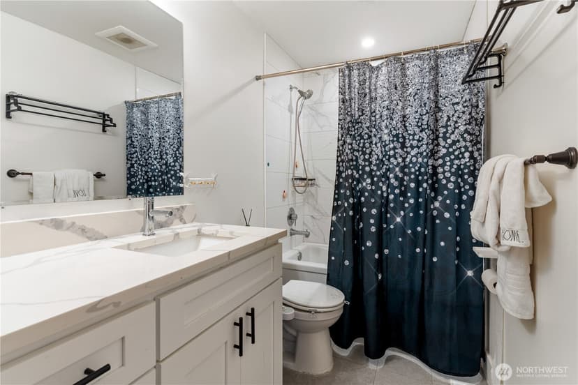 Property photo for 7328 Heinz Place, Lynnwood photo 14