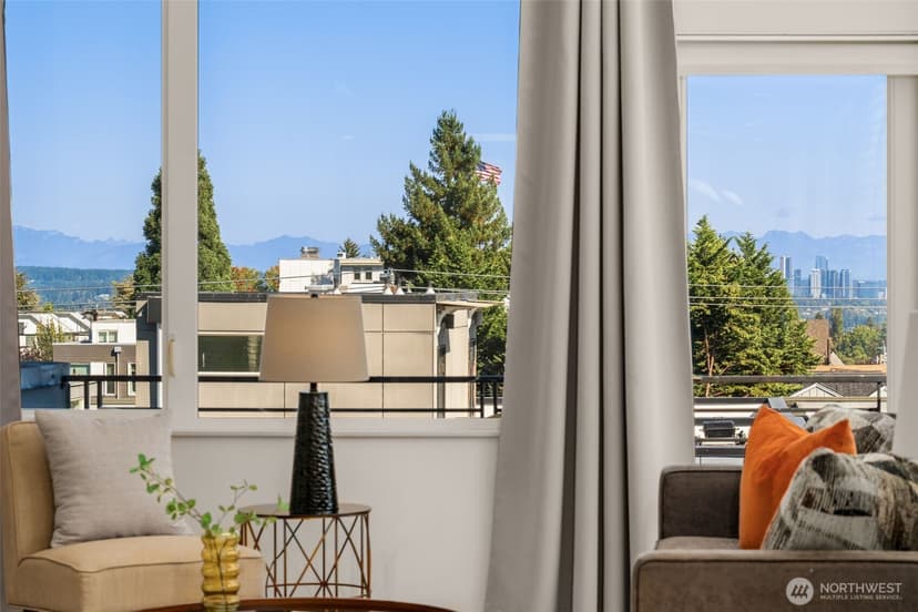 Property photo for 104 -A 19th E, Seattle photo 3