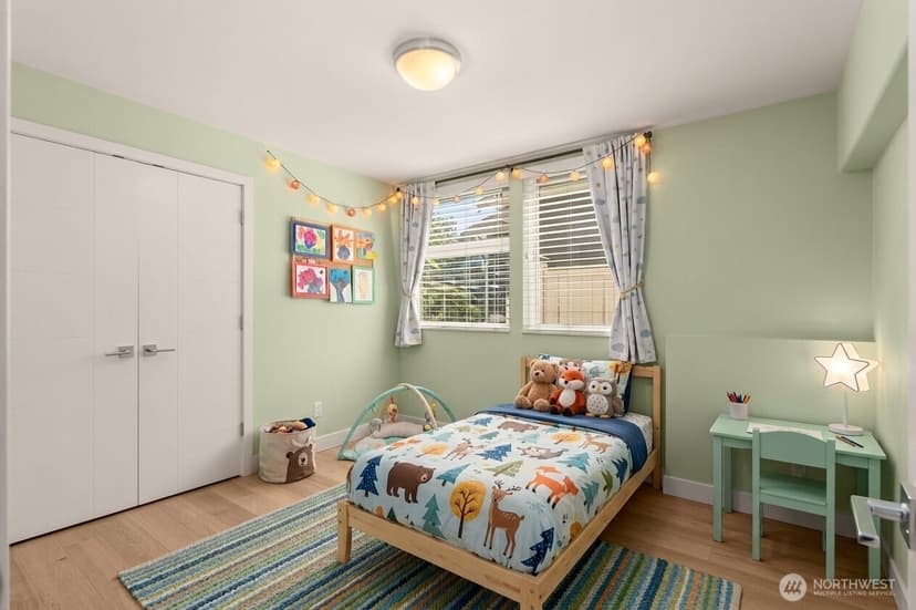 Property photo for 104 -A 19th E, Seattle photo 24