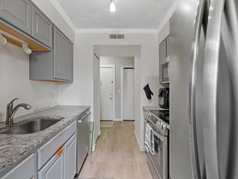 Property photo for 423 75th Street SE #A-9, Everett photo 5