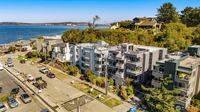 Property photo for 3200 Alki Avenue SW #201, Seattle photo 3