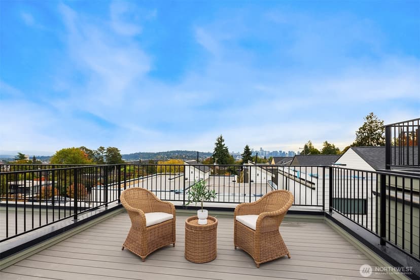 Property photo for 4415 2nd Avenue NE #A, Seattle photo 14