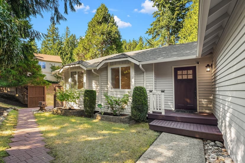Property photo for 22706 NE 12th Place, Sammamish photo 3