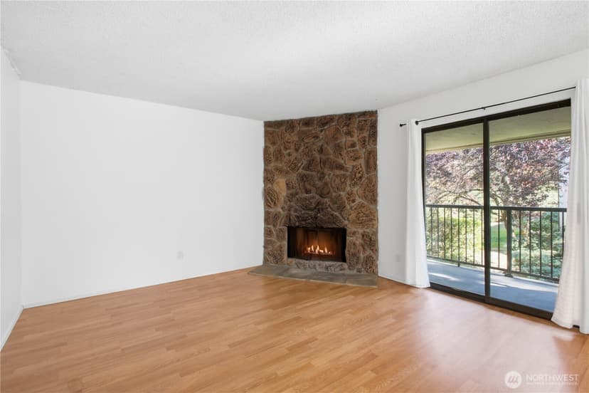 Property photo for 14510 124th Avenue NE #A7, Kirkland photo 5