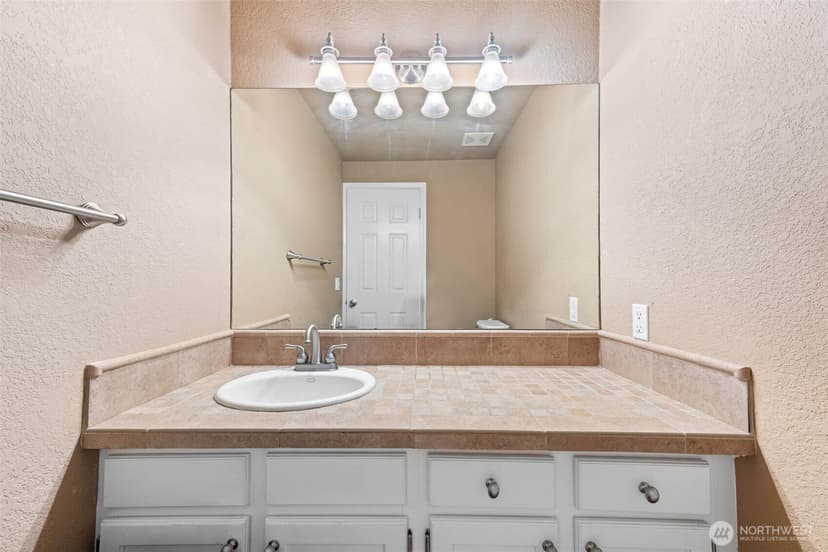 Property photo for 4101 Browns Point Boulevard NE, Tacoma photo 19