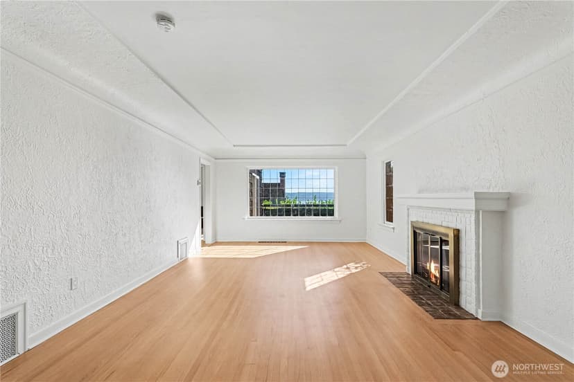 Property photo for 4530 51st Avenue NE, Seattle photo 11