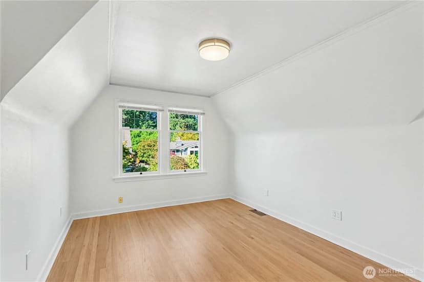 Property photo for 4530 51st Avenue NE, Seattle photo 25