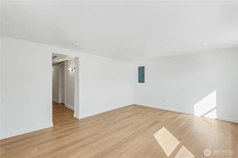 Property photo for 4530 51st Avenue NE, Seattle photo 27