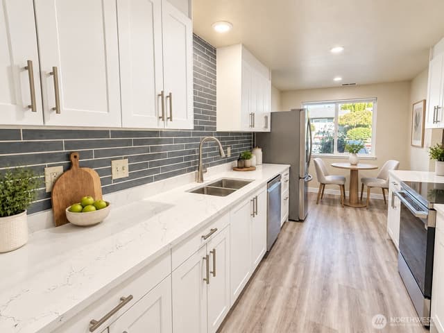 Property photo for 21513 4th Avenue W #C13, Bothell photo 2