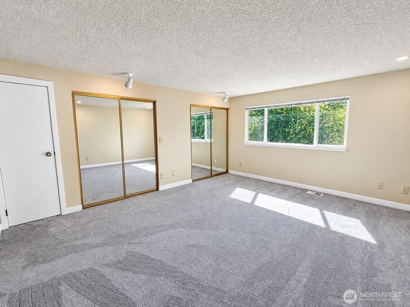 Property photo for 21513 4th Avenue W #C13, Bothell photo 5