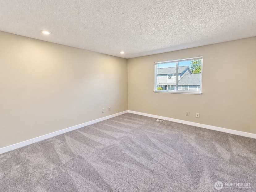 Property photo for 21513 4th Avenue W #C13, Bothell photo 8