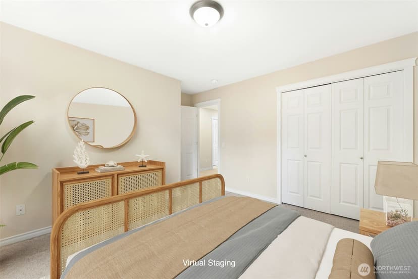 Property photo for 723 N 198th Street, Shoreline photo 21