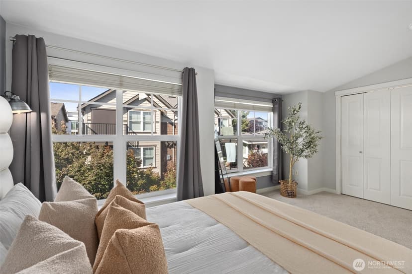 Property photo for 2628 B NW 57th Street, Seattle photo 12