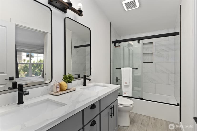 Property photo for 2628 B NW 57th Street, Seattle photo 13